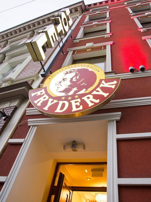 Hotel Fryderyk นือซา ภายนอก รูปภาพ